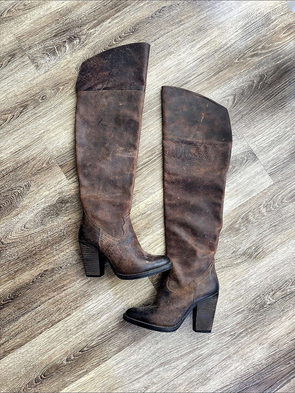 Musse & Cloud Brown Over-the-Knee Heeled Boots